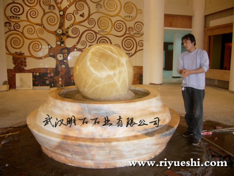 米黃玉風水球噴泉