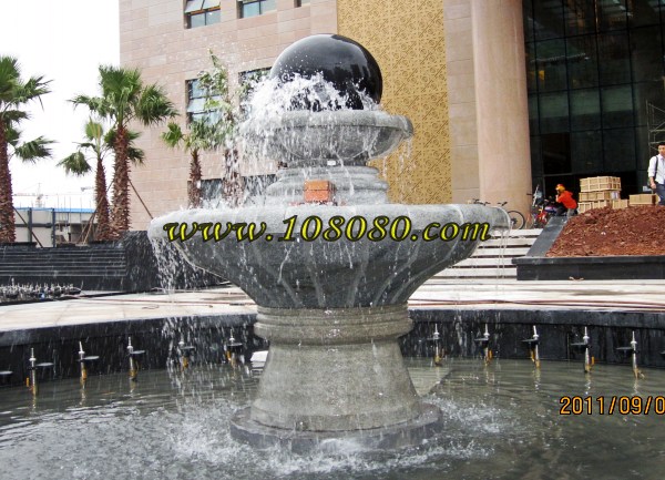 昆明風(fēng)水球